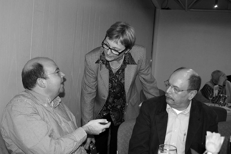 IMG_1982_bw.jpg